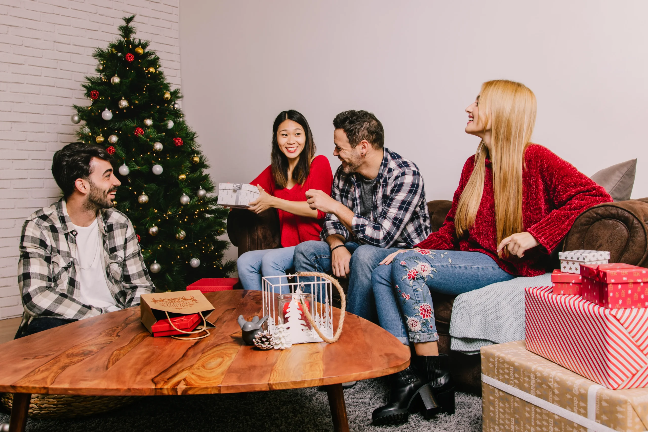 How to Host a Friendsmas Game Night